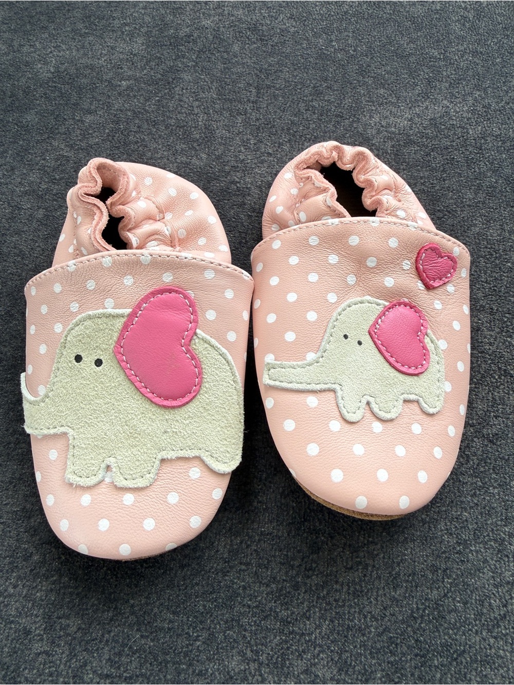 ROBEEZ Pink Polka Dot Kids Soft-Soled Shoes with Elephant Applique 12-18 months